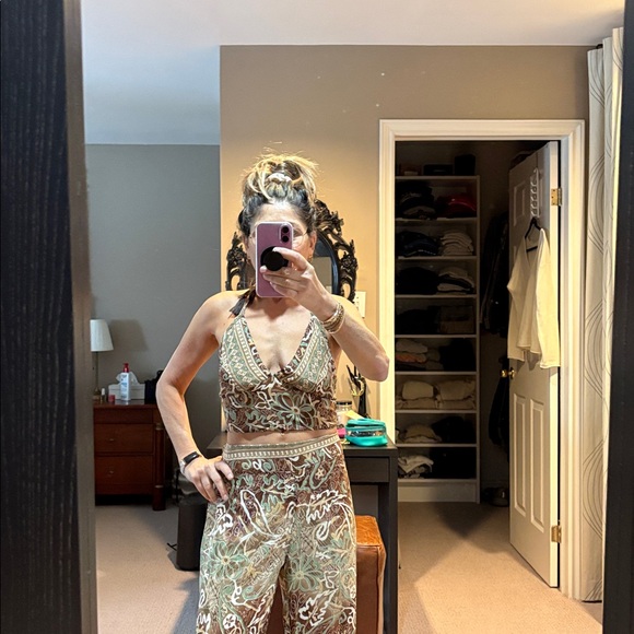 ETC Earthy Floral Wide Leg 2 piece - Picture 16 of 16